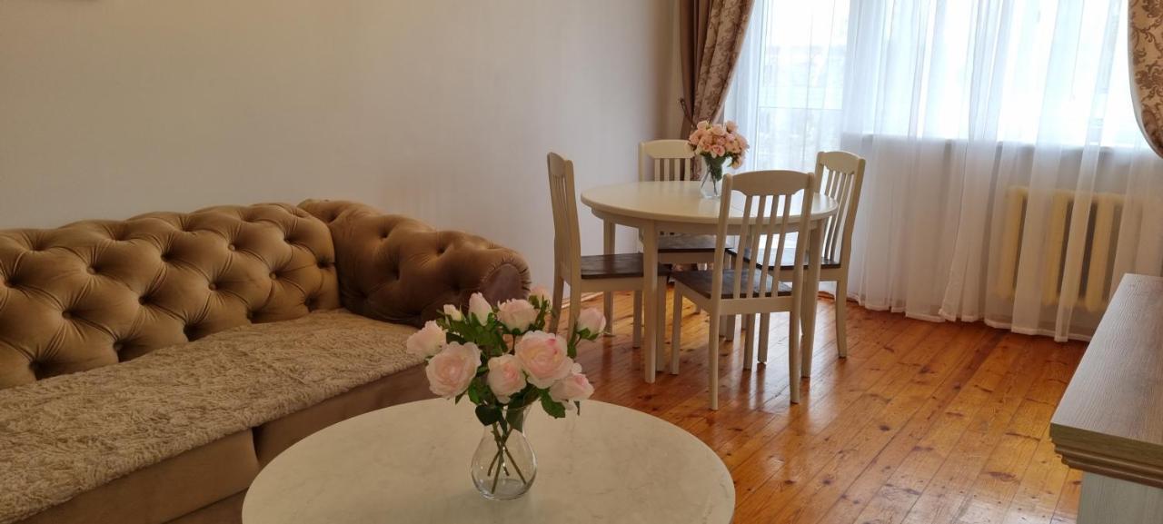 Jaukus Apartamentai Miesto Centre Σιαουλιάι Εξωτερικό φωτογραφία